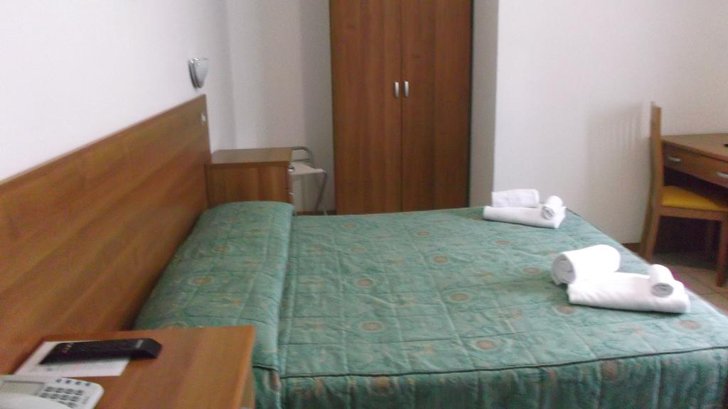 Hotel Pineta Фалькаде Номер фото