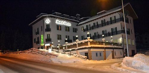 Hotel Pineta Фалькаде Экстерьер фото